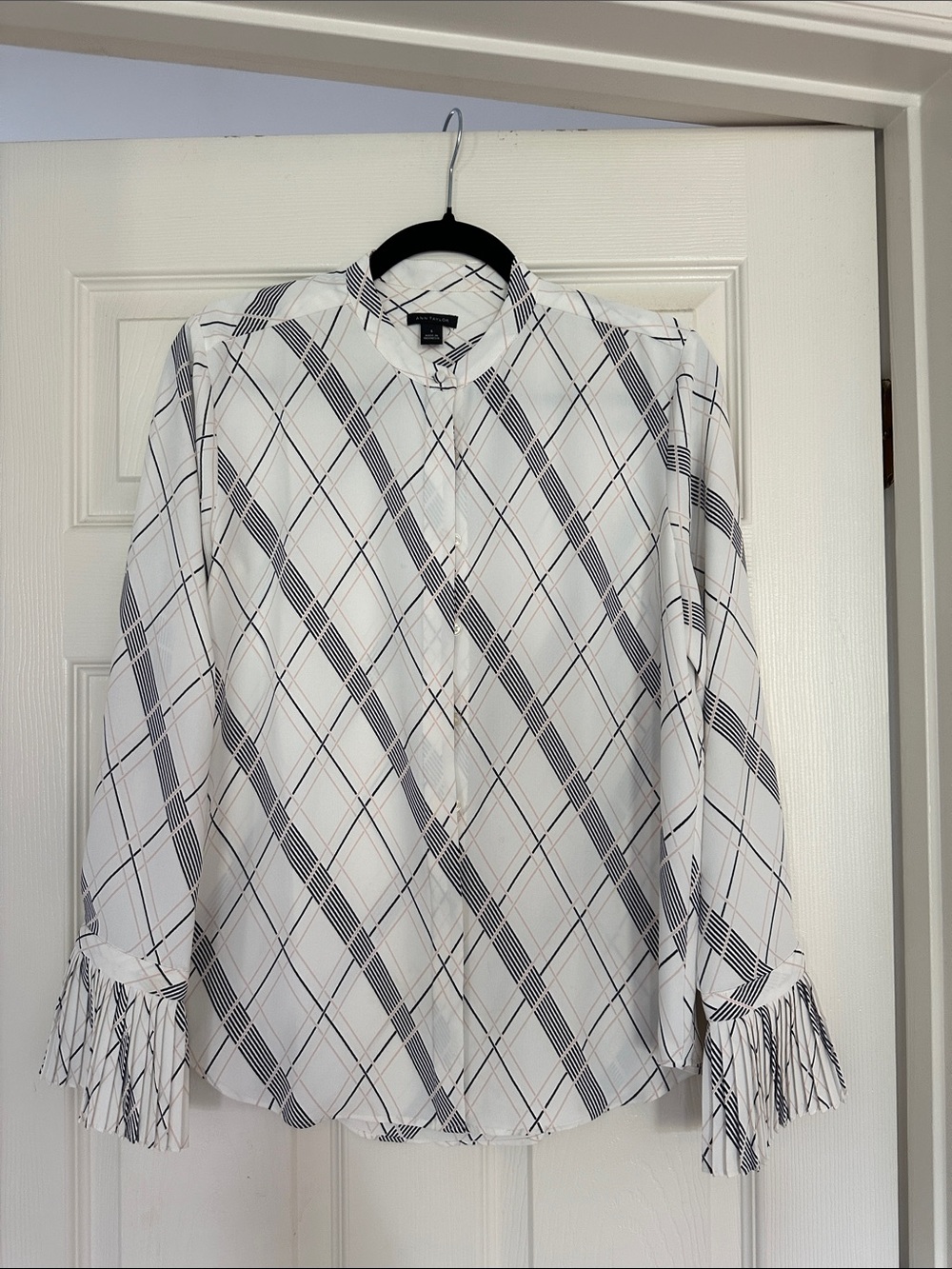 Ann Taylor White Button-Down Shirt with Black Plaid